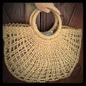 Straw handbag